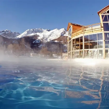 Les Suites Du Monetier, Alliant Le Charme Et L'Authenticite D'Un Chalet De Prestige Au Coeur Du Village Le Monêtier-les-Bains Buitenkant foto