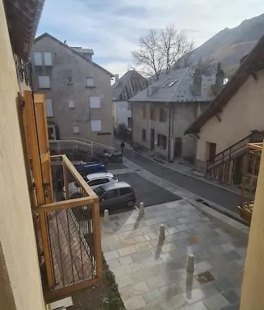 Les Suites Du Monetier, Alliant Le Charme Et L'Authenticite D'Un Chalet De Prestige Au Coeur Du Village Le Monêtier-les-Bains Buitenkant foto