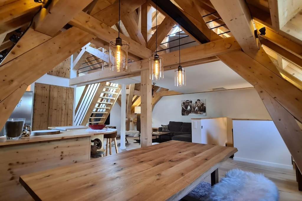Apartment Les Du Monetier: Charming Prestige In Village Heart *